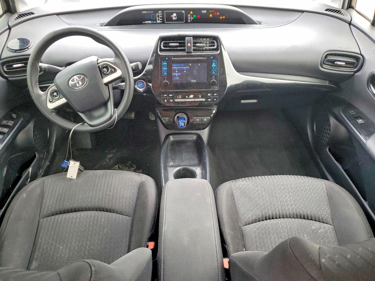 2016 TOYOTA PRIUS