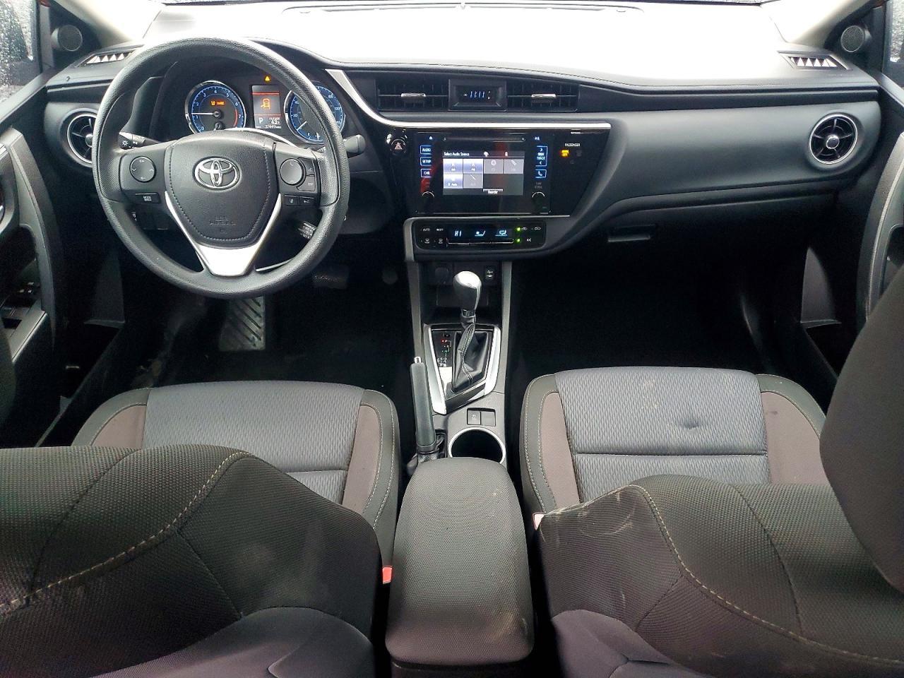 2017 TOYOTA COROLLA