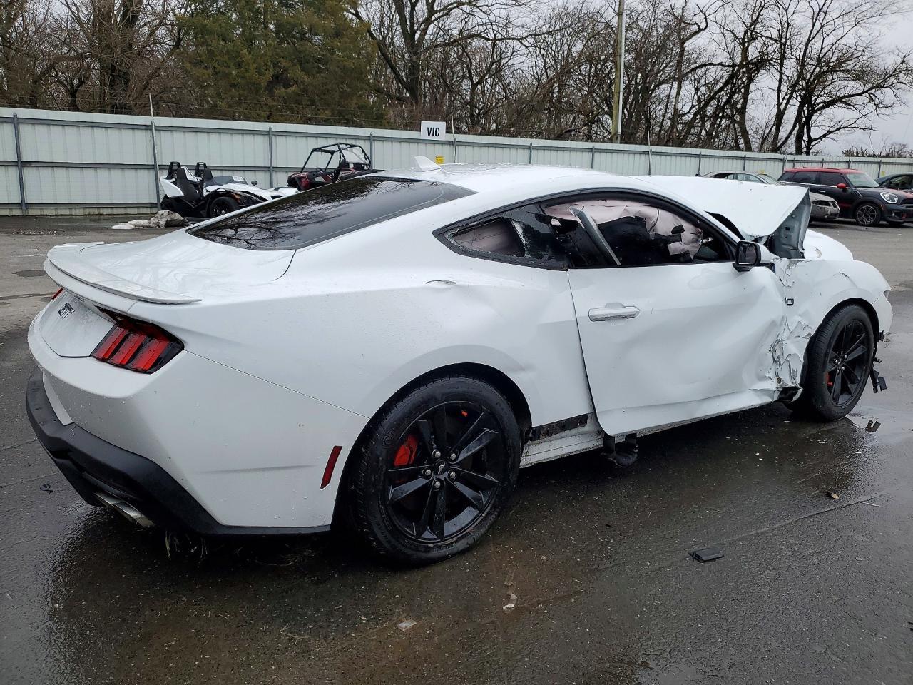 2024 FORD MUSTANG