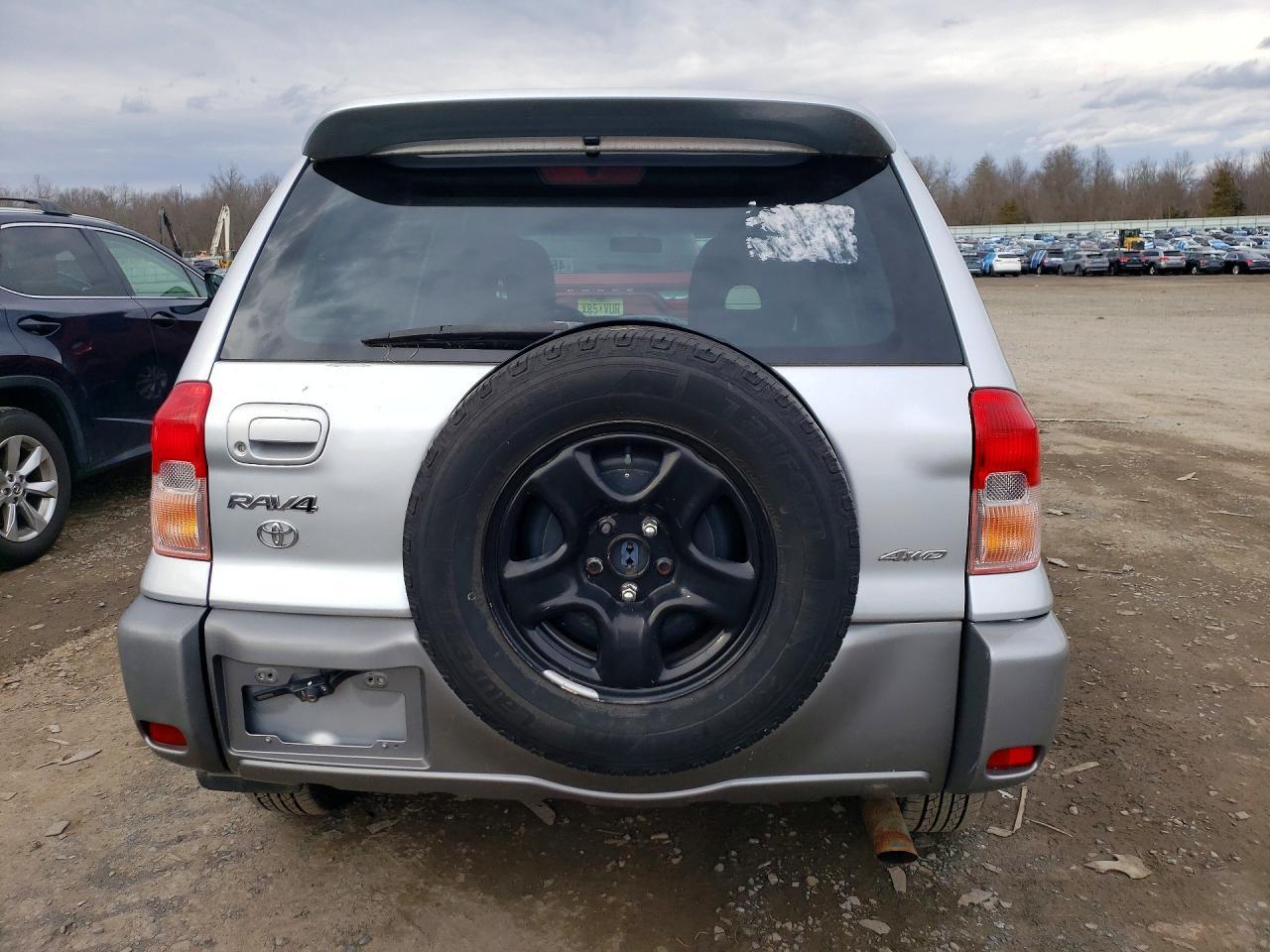 2001 TOYOTA RAV4