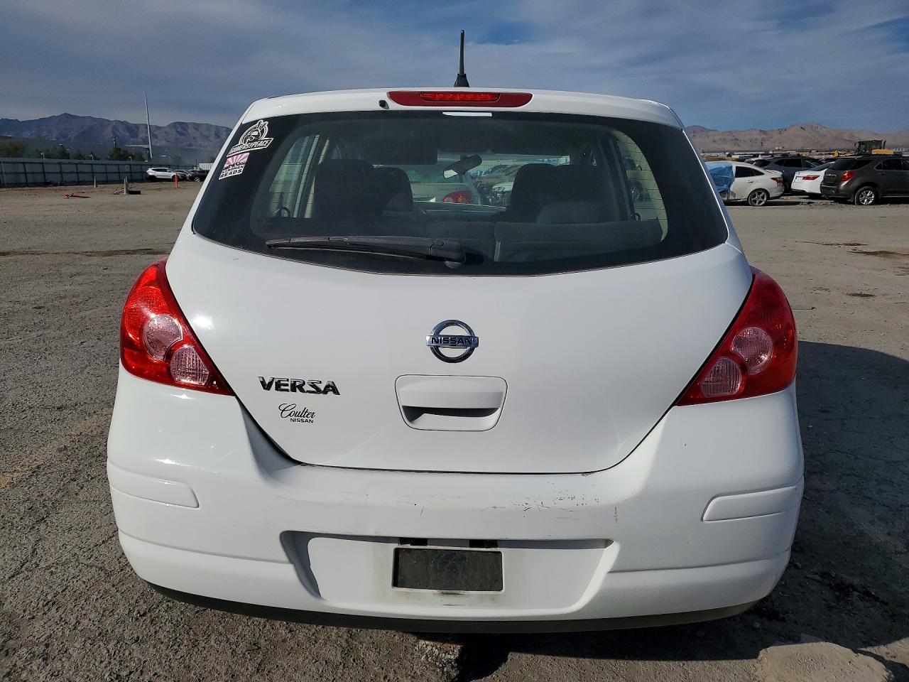 2012 NISSAN VERSA