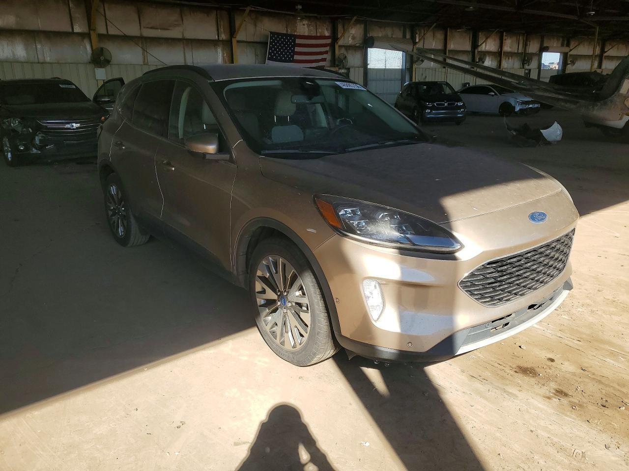 2020 FORD ESCAPE