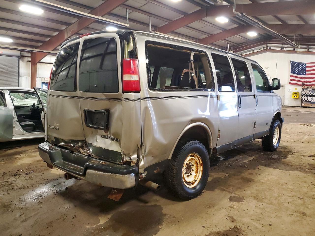 2003 CHEVROLET EXPRESS 2500