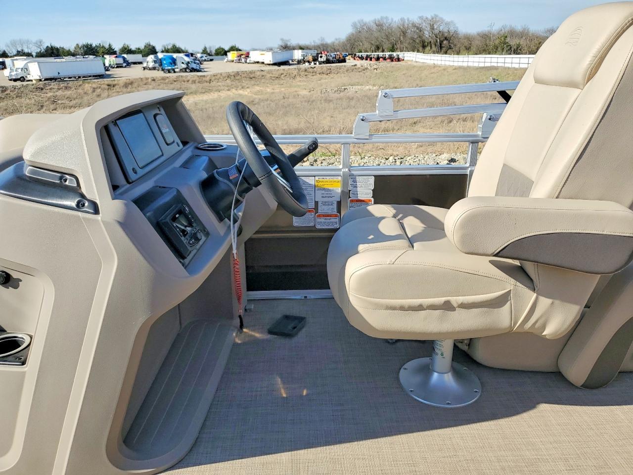 2024 Sun Tracker Boat