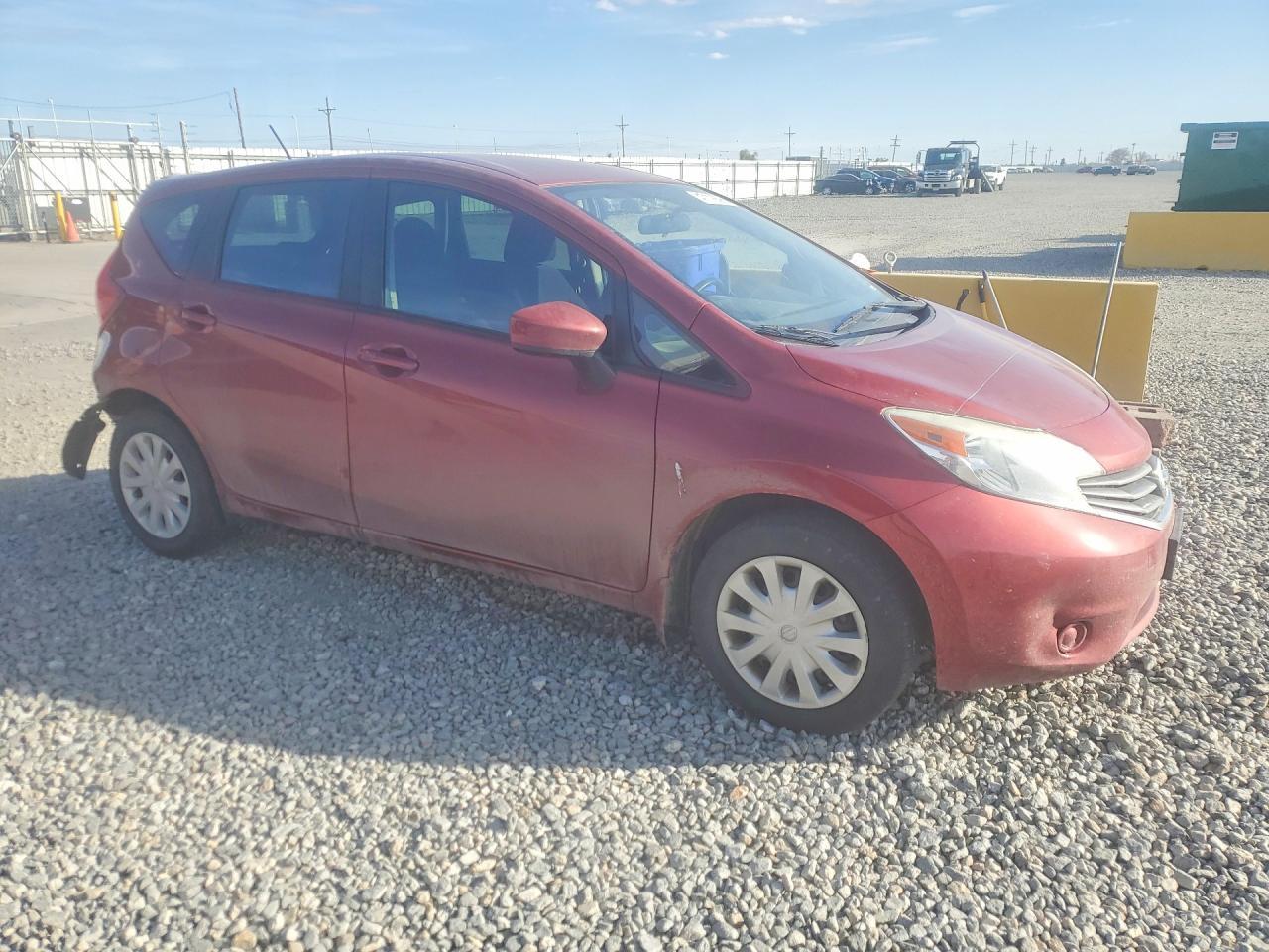 2016 NISSAN Versa Note