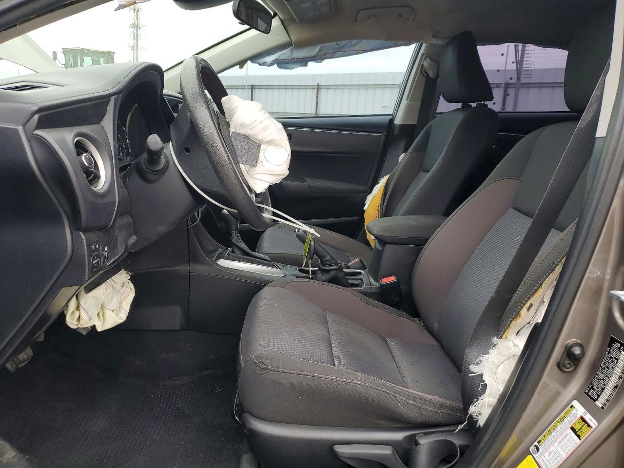 2017 TOYOTA COROLLA