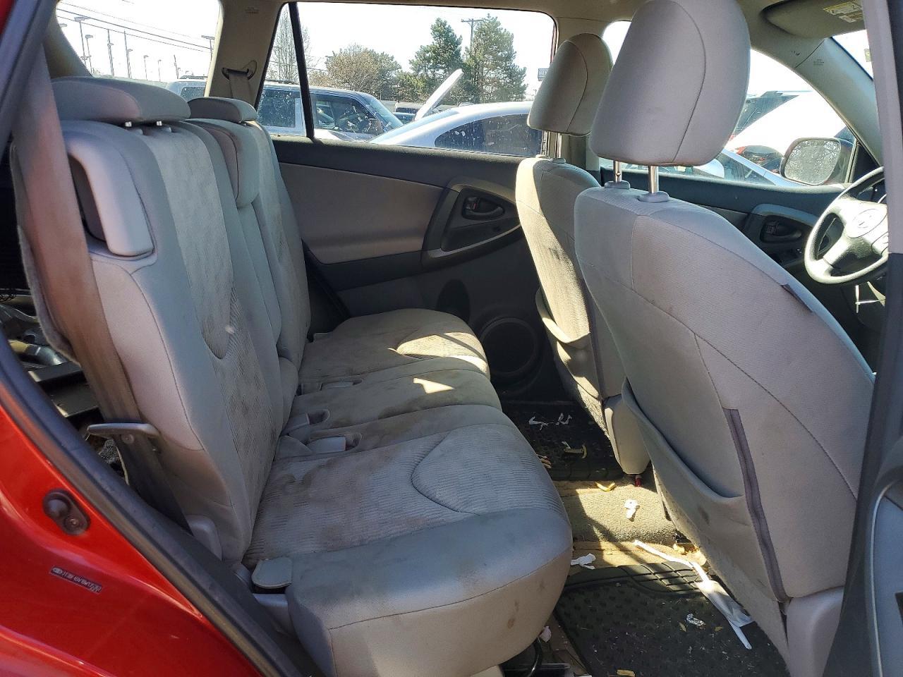 2011 TOYOTA RAV4