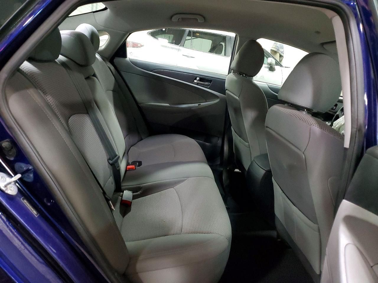 2012 HYUNDAI SONATA