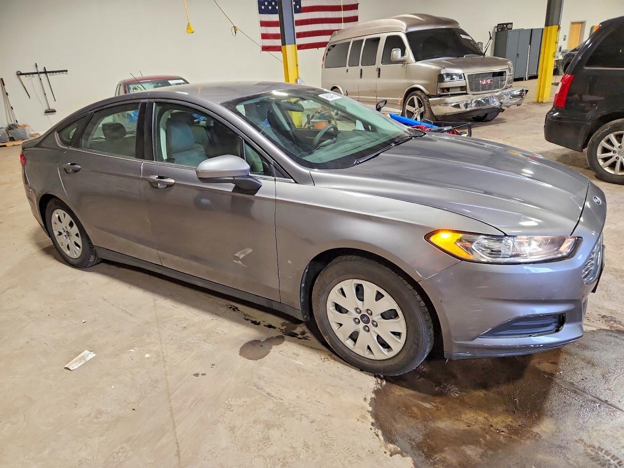 2013 FORD FUSION