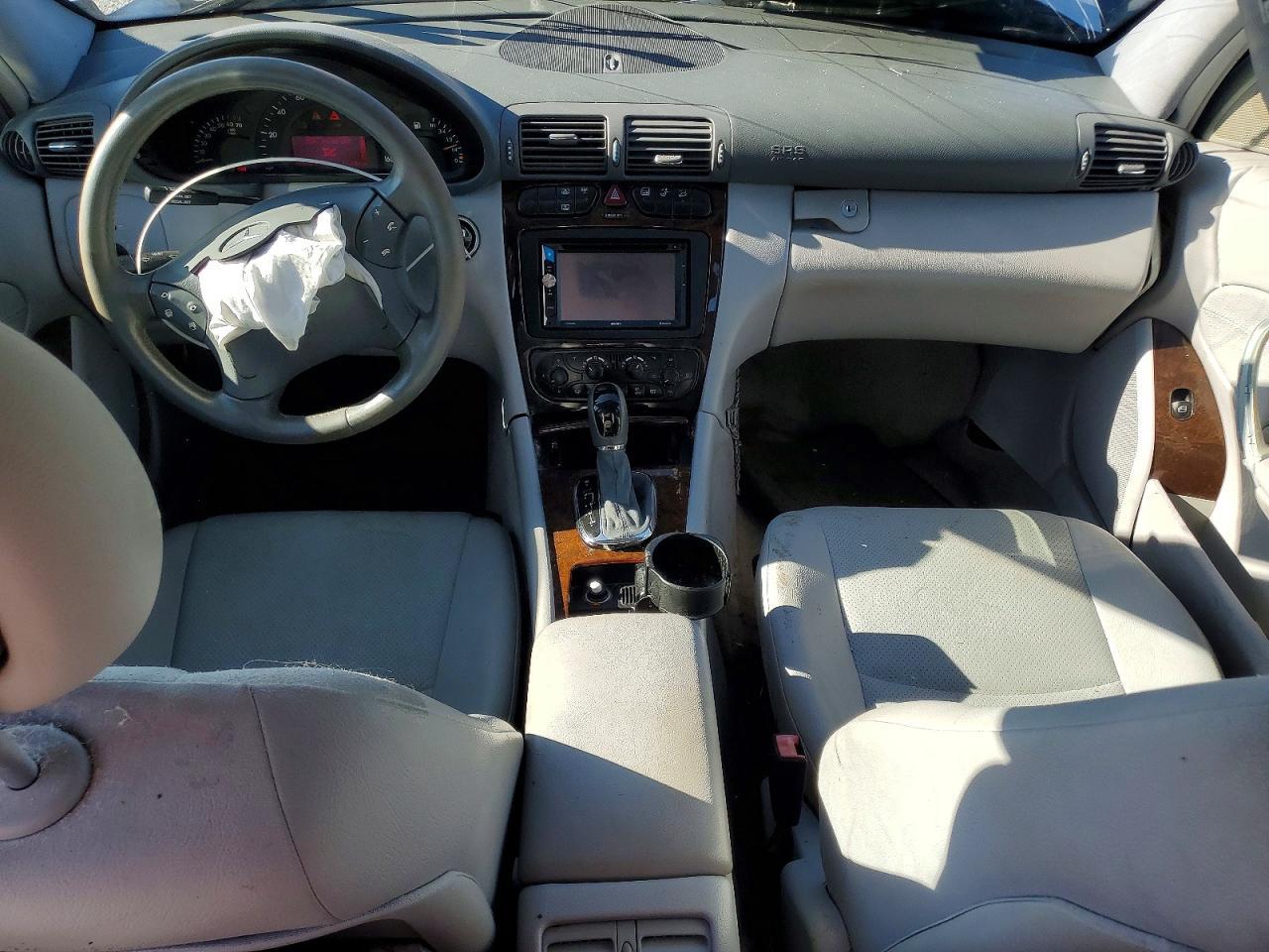 2002 MERCEDES-BENZ C-CLASS