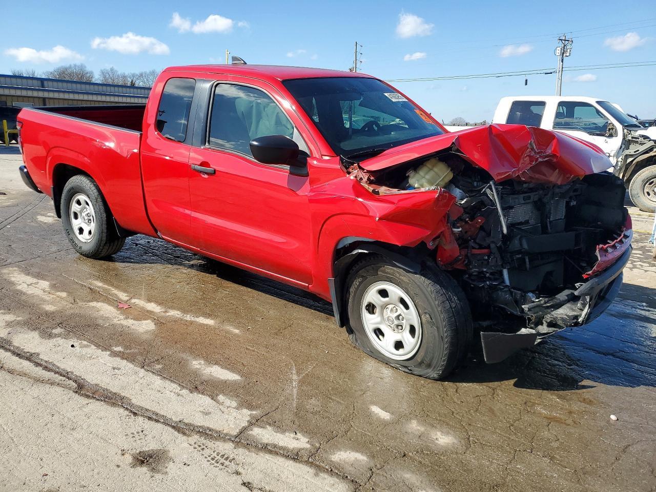 2022 NISSAN Frontier