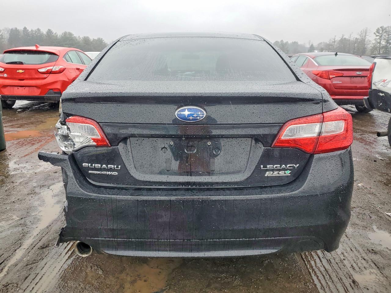 2016 SUBARU Legacy