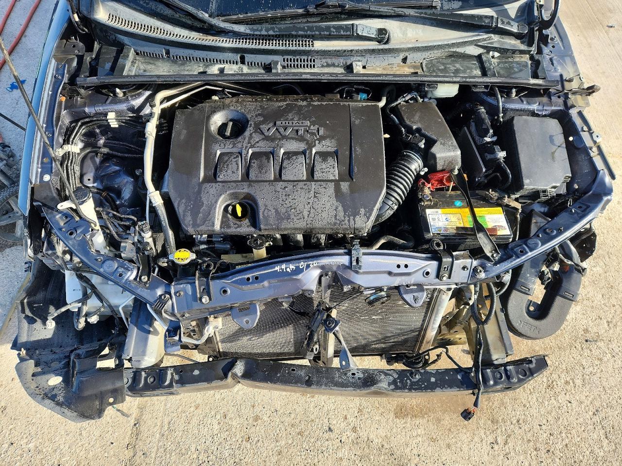 2016 TOYOTA COROLLA