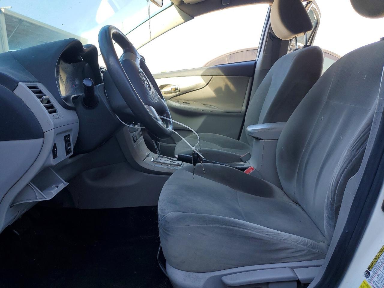 2011 TOYOTA COROLLA