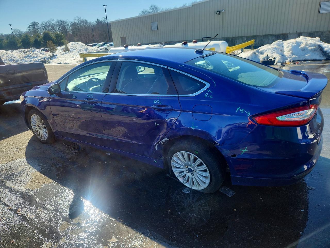 2013 FORD FUSION