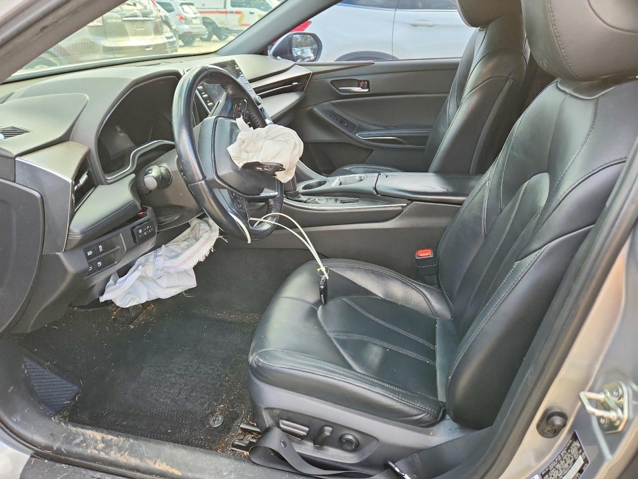 2019 TOYOTA Avalon