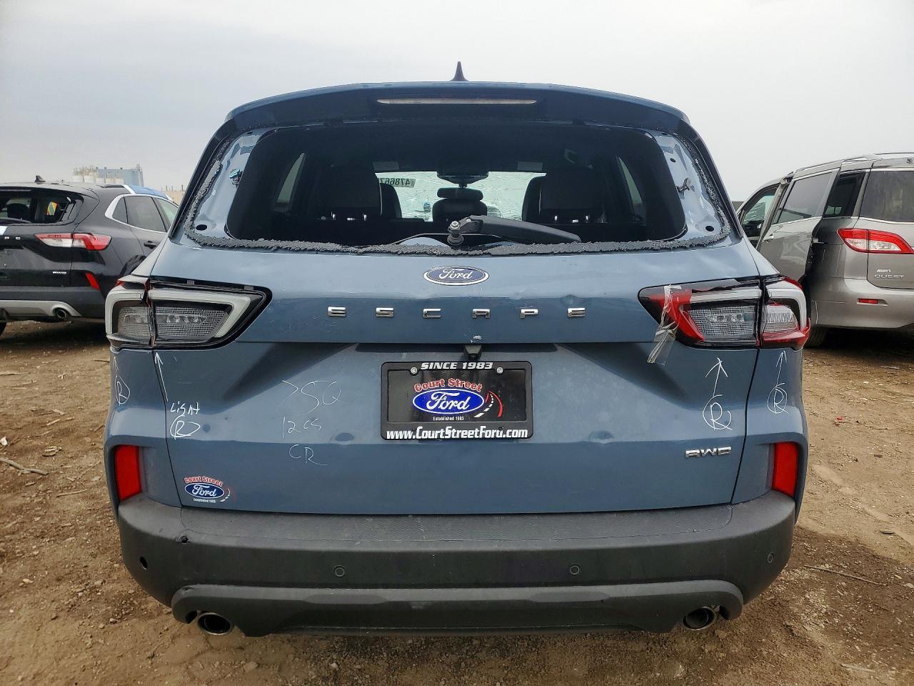 2025 FORD ESCAPE