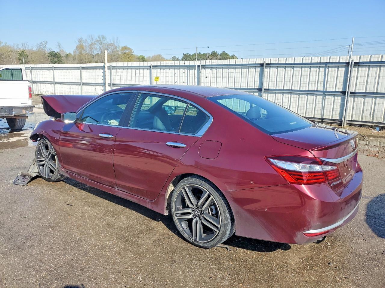 2017 HONDA ACCORD