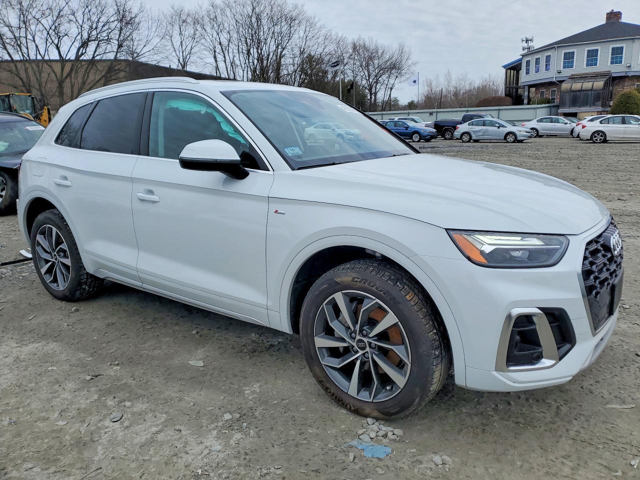 2024 AUDI Q5
