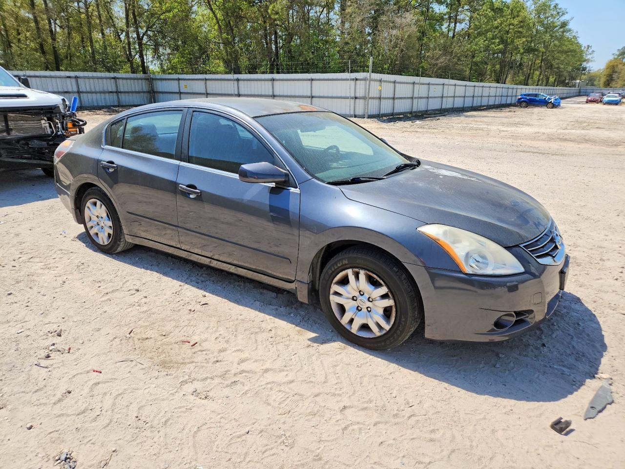 2012 NISSAN ALTIMA