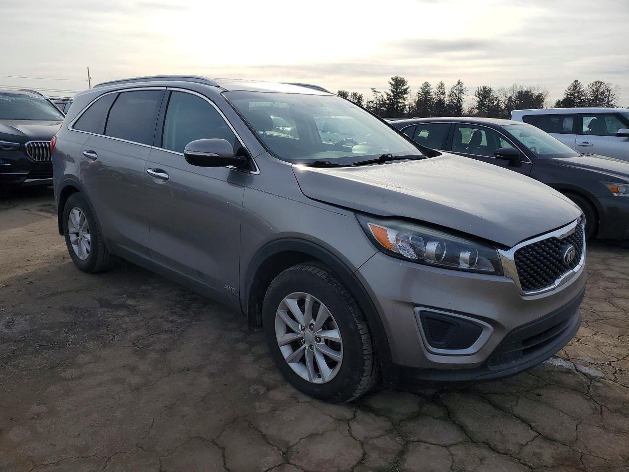 2018 KIA SORENTO