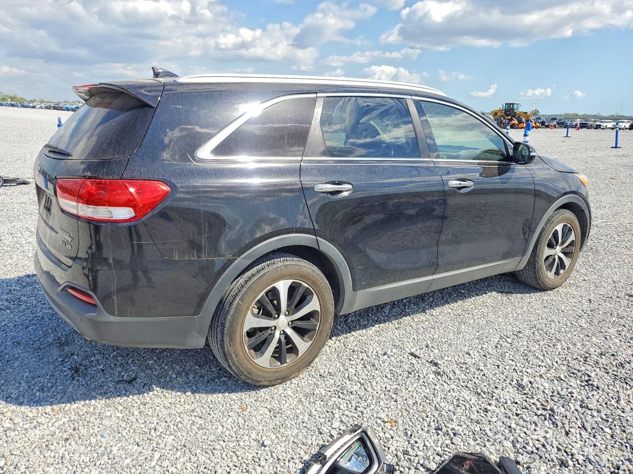 2016 KIA SORENTO