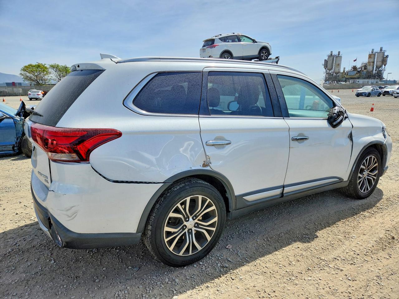 2017 MITSUBISHI outlander