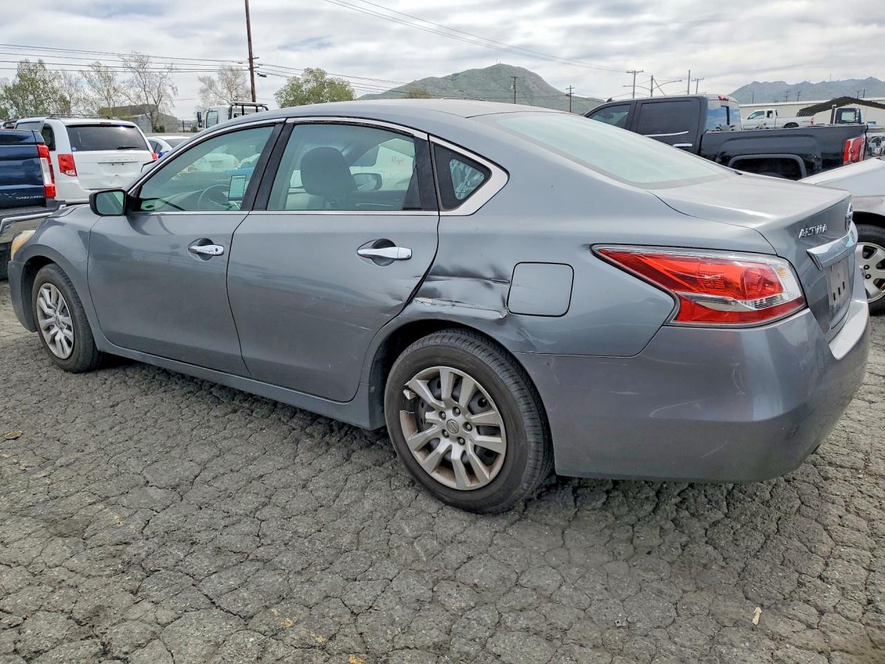 2015 NISSAN ALTIMA