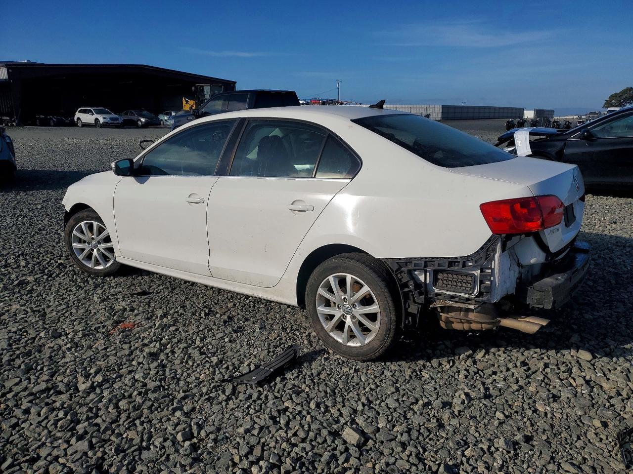 2013 VOLKSWAGEN JETTA