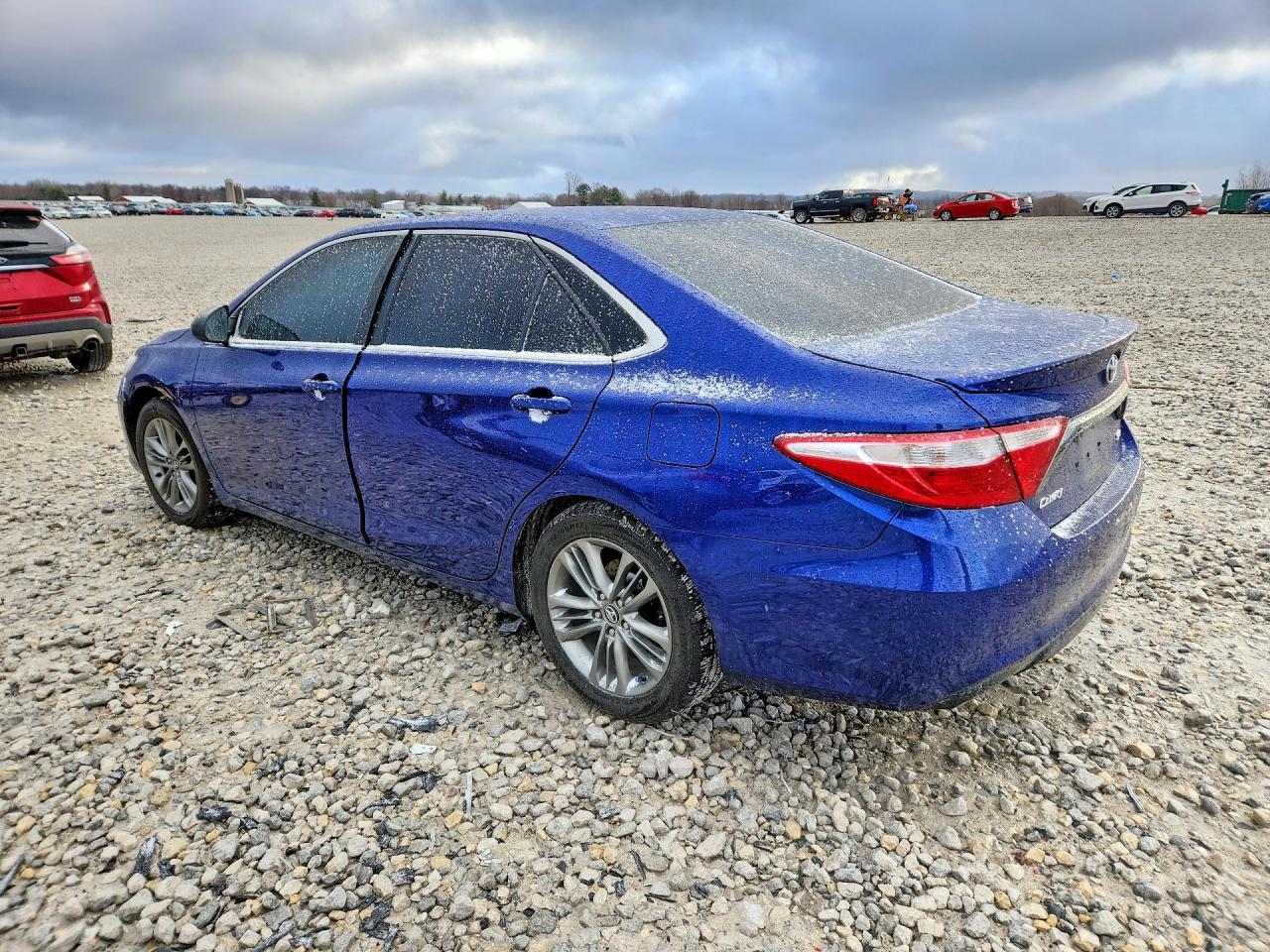 2016 TOYOTA CAMRY