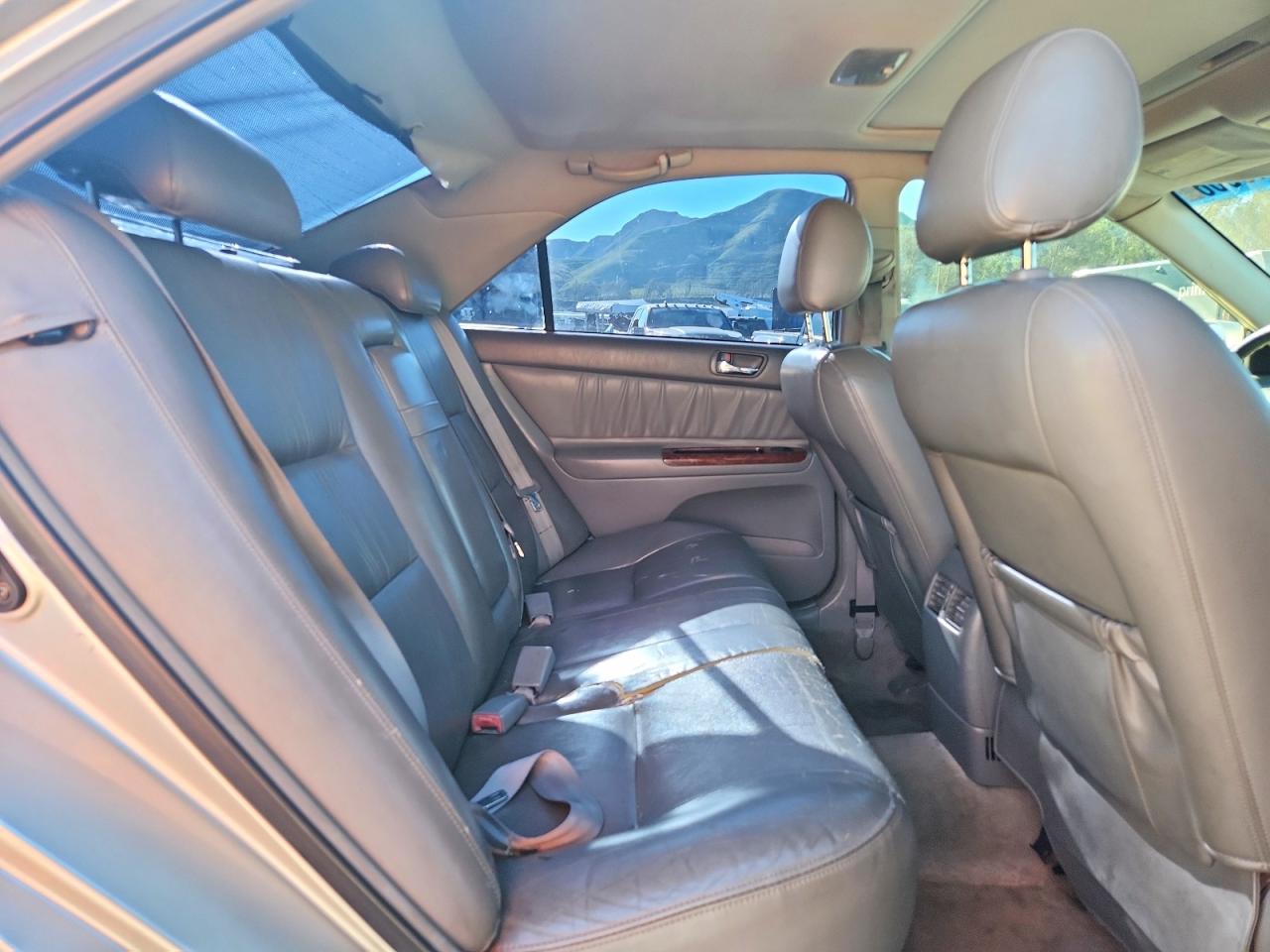 2004 TOYOTA CAMRY