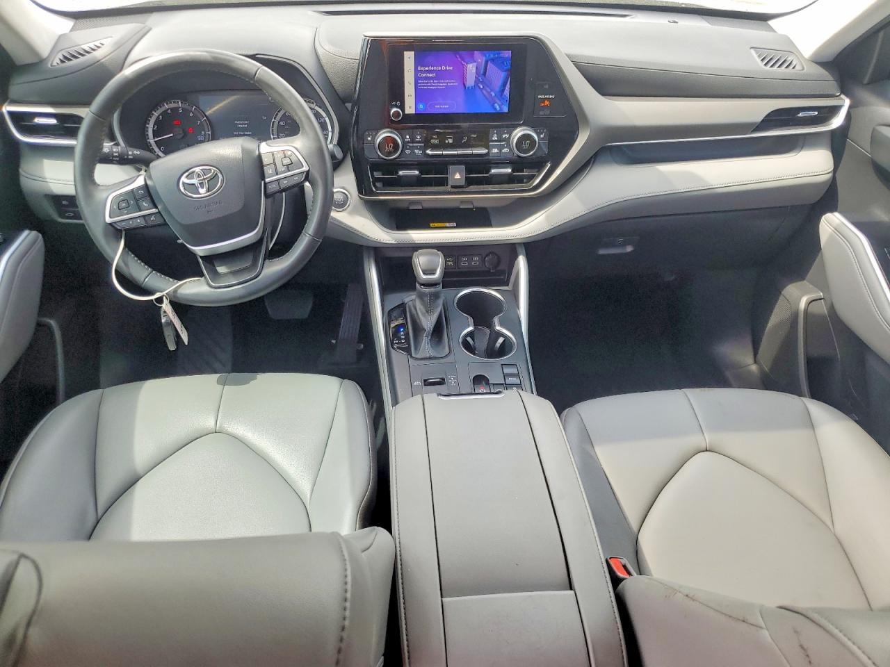 2023 TOYOTA HIGHLANDER