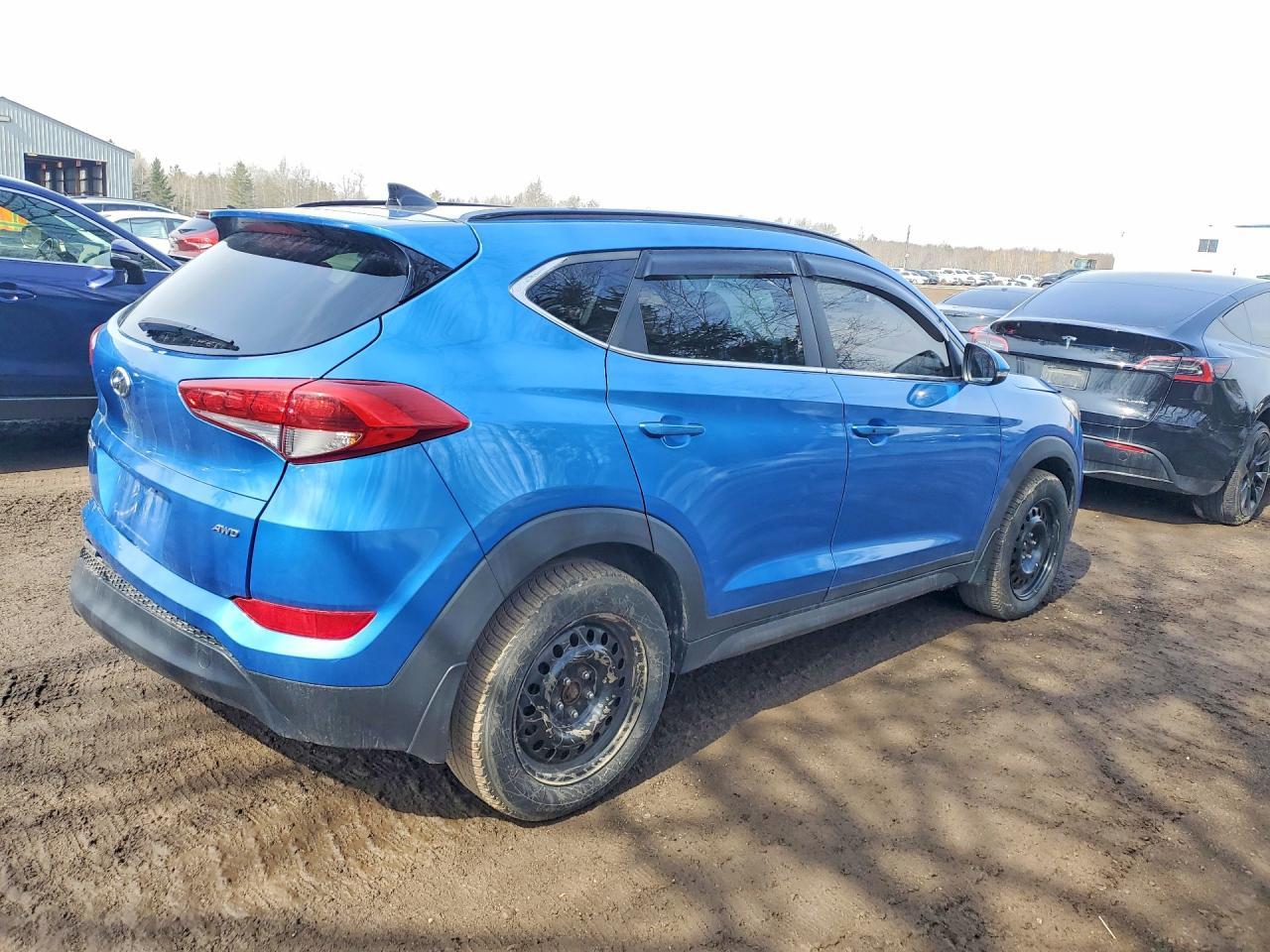 2016 HYUNDAI TUCSON