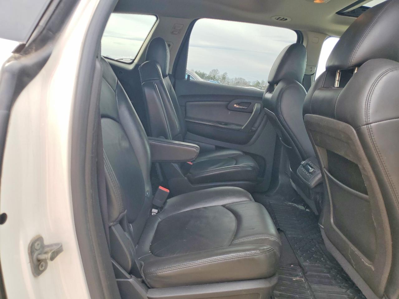 2010 CHEVROLET TRAVERSE