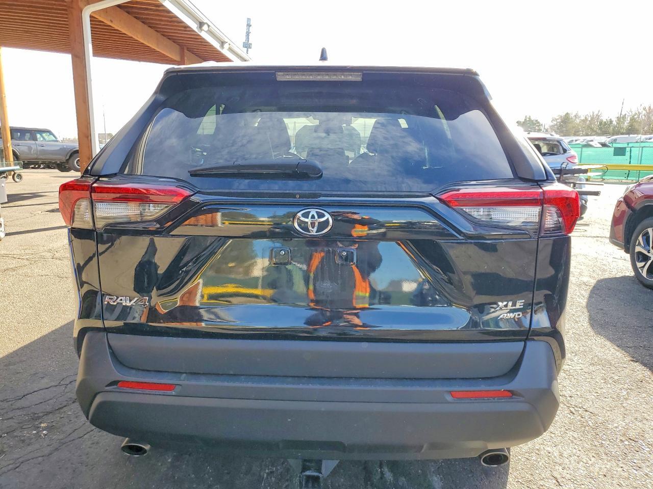2019 TOYOTA RAV4