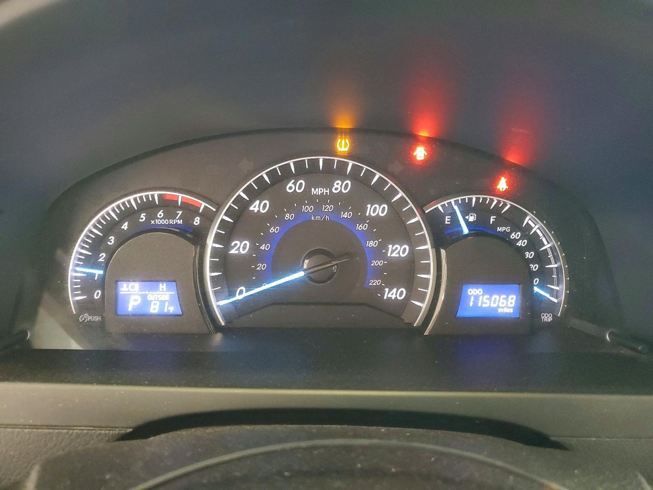 2014 TOYOTA CAMRY