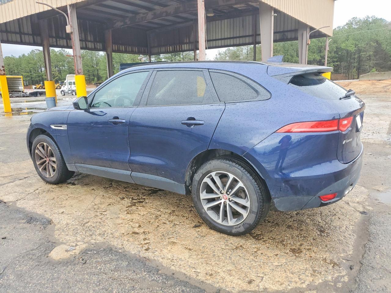 2017 JAGUAR F-Pace