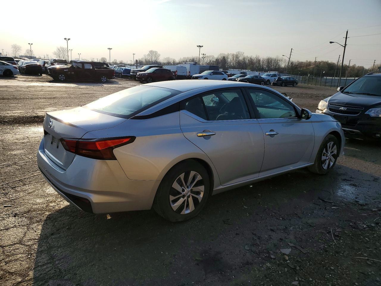 2022 NISSAN ALTIMA