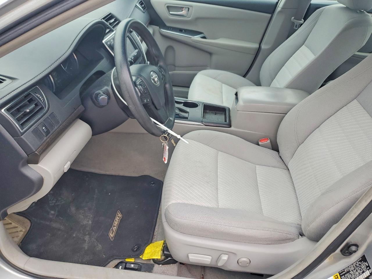 2016 TOYOTA CAMRY