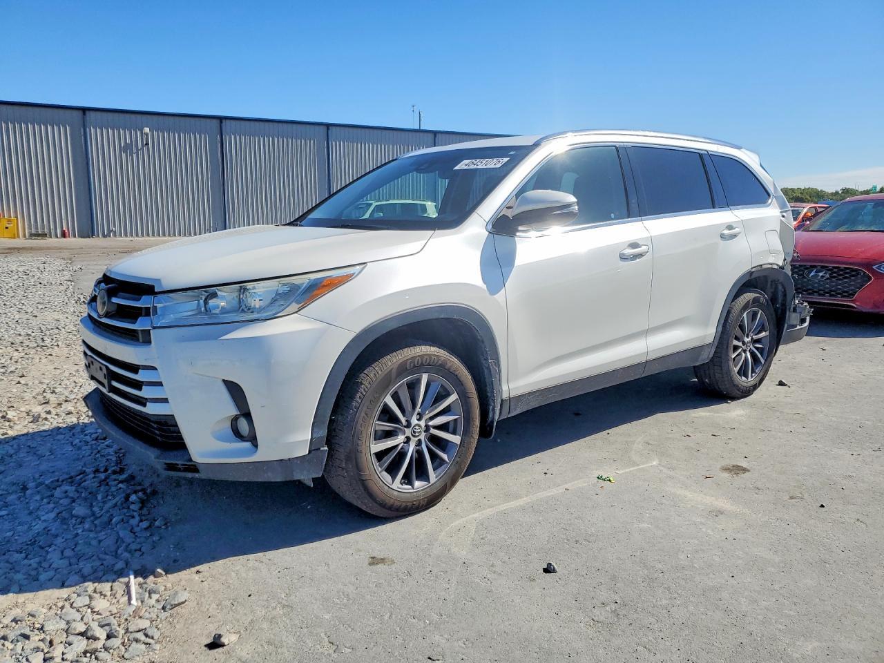 2019 TOYOTA HIGHLANDER