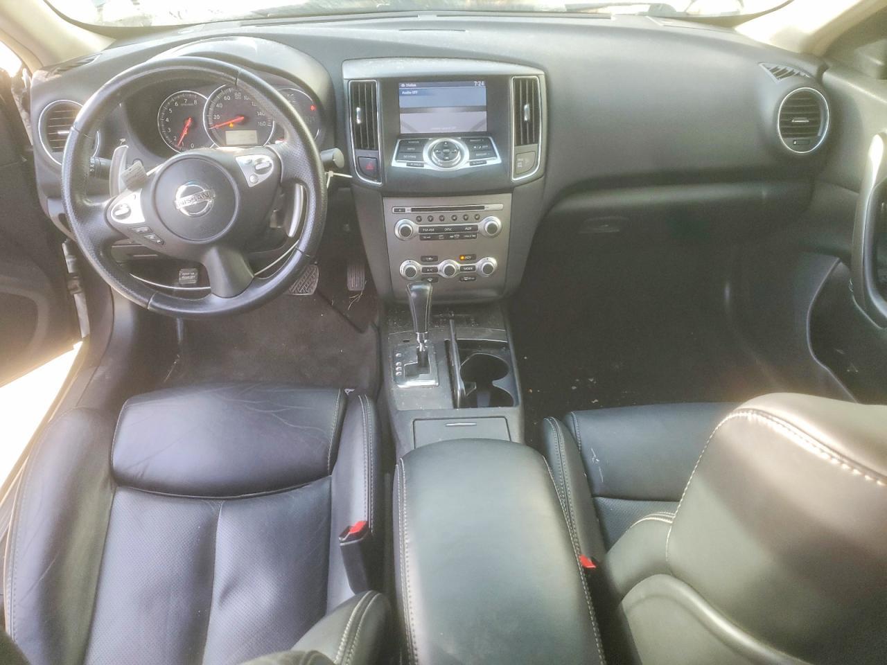 2014 NISSAN Maxima