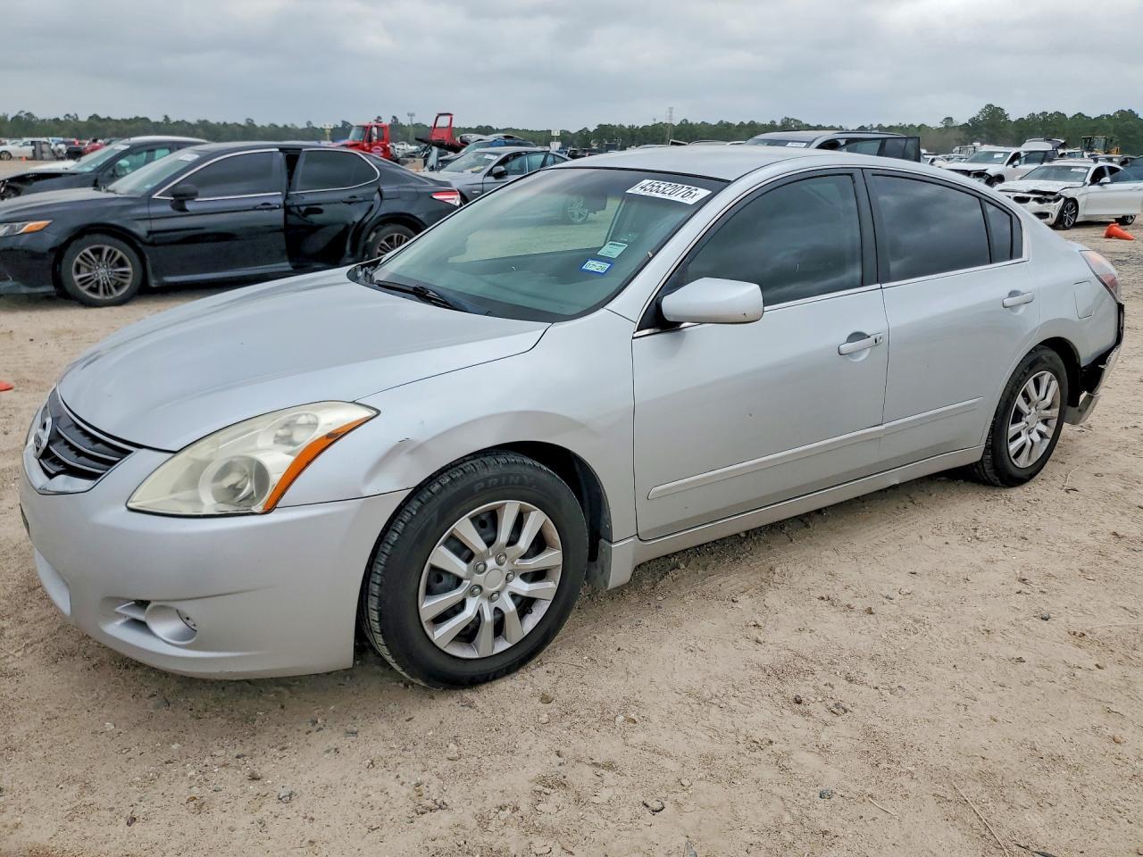2012 NISSAN ALTIMA
