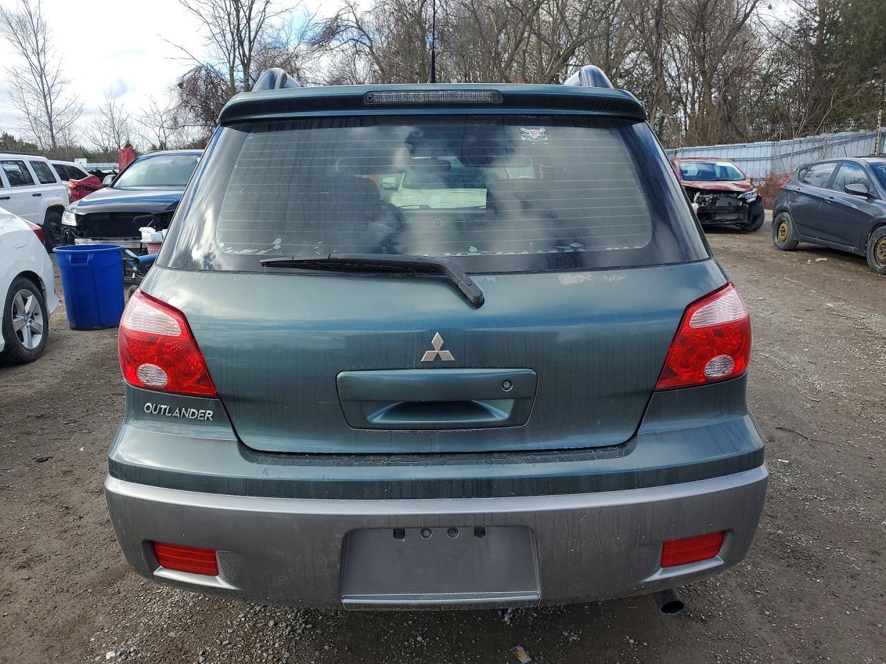 2005 MITSUBISHI outlander