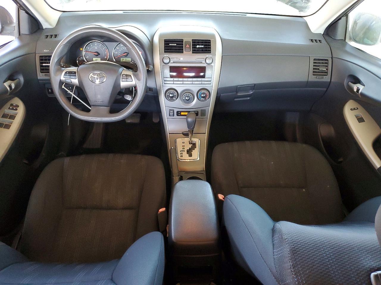 2011 TOYOTA COROLLA