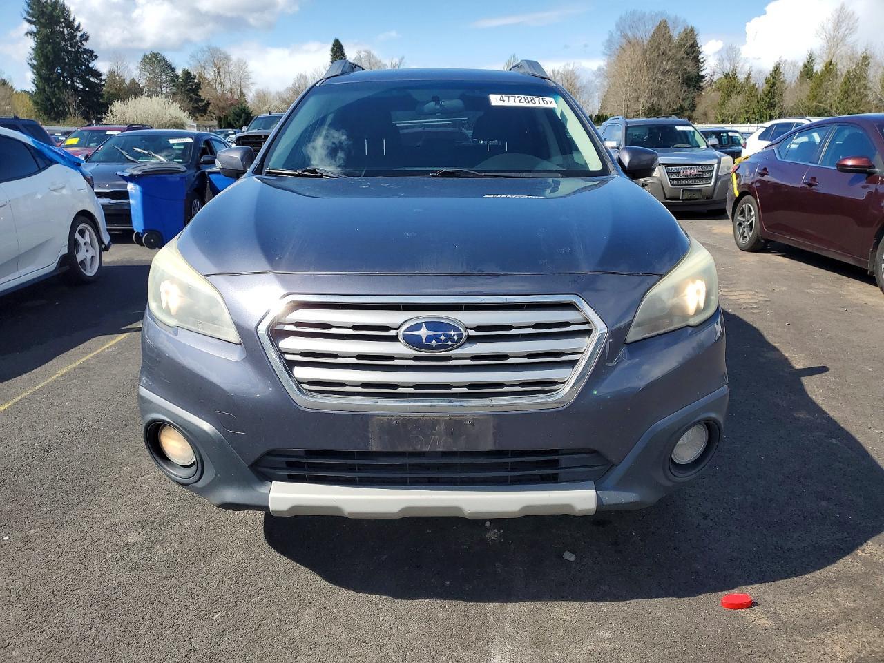 2015 SUBARU Outback