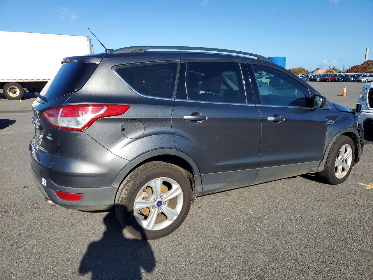 2015 FORD ESCAPE