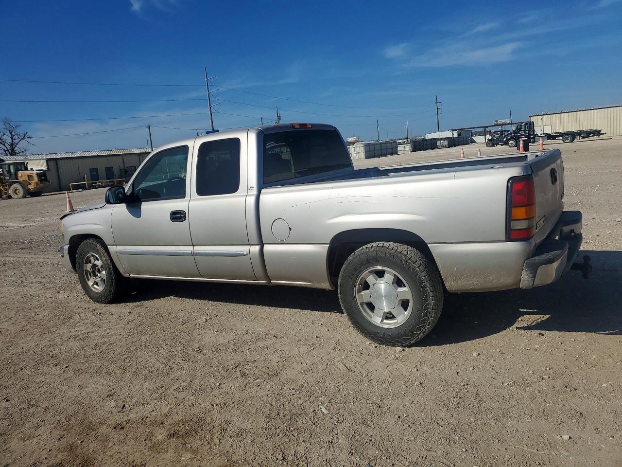 2005 GMC Sierra