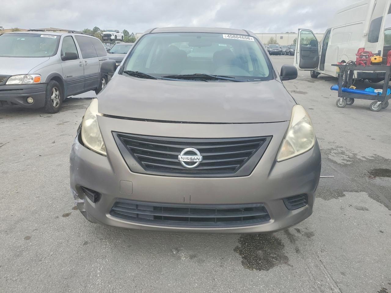 2014 NISSAN VERSA