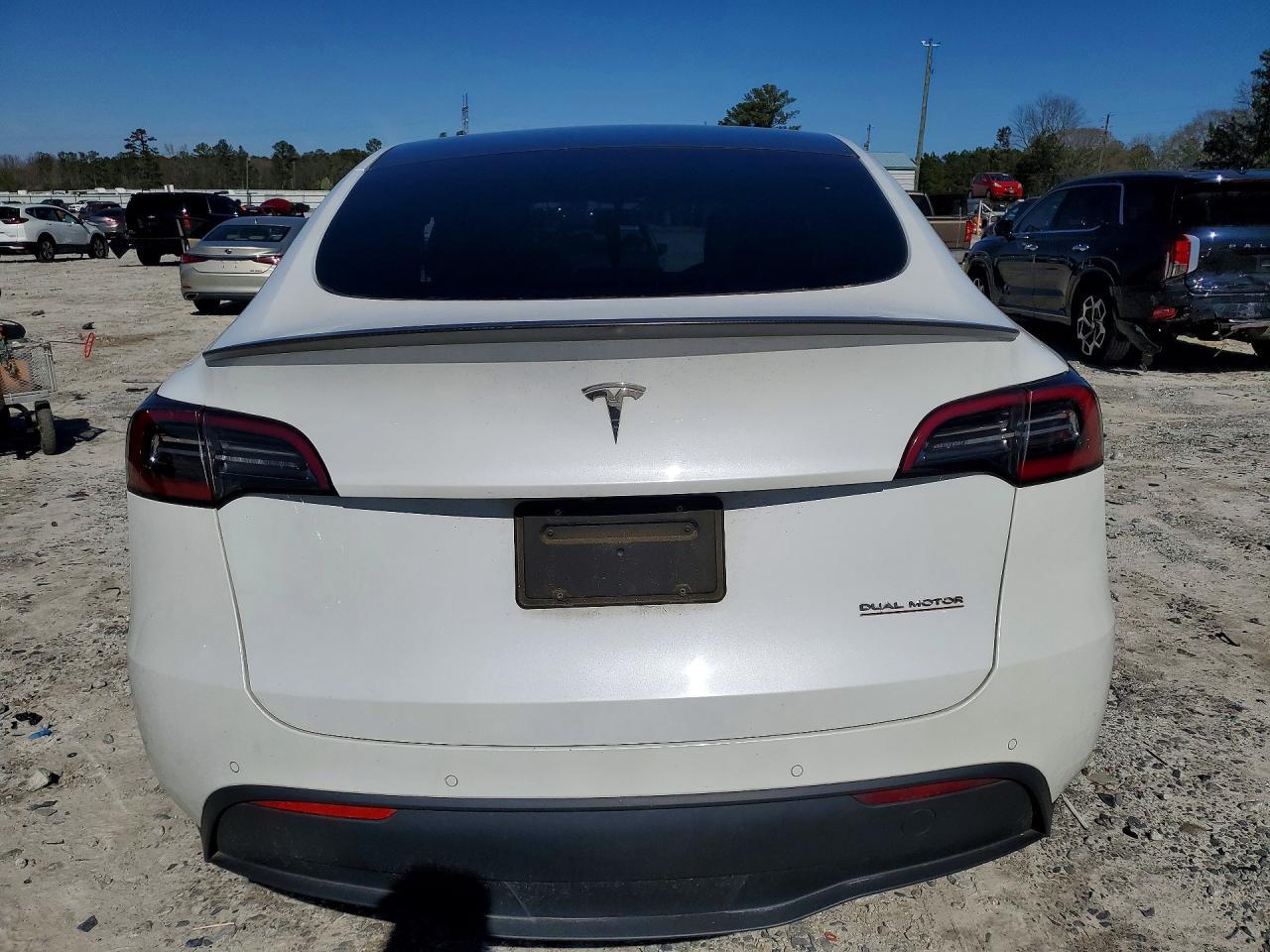 2020 TESLA MODEL Y
