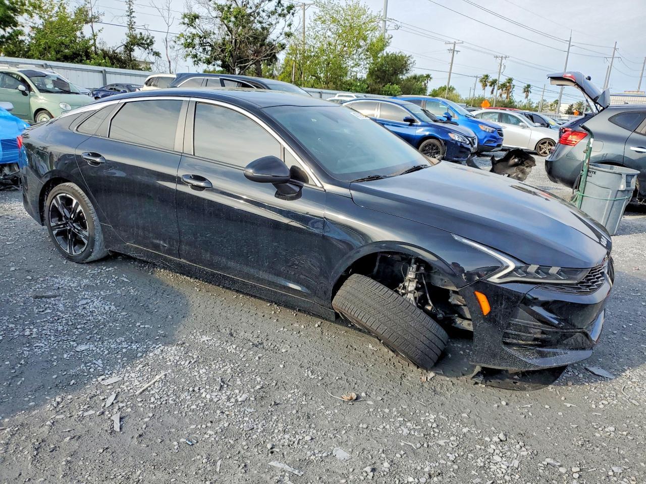 2023 KIA K5